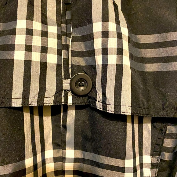 Young women’s Jr black n white plaid jacket. Dbl breasted perf for fall size L - Picture 5 of 13